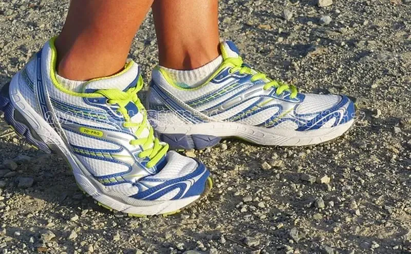 8868体育app官方网站百度Apollo2024 年男士爆款鞋子指南：衣哥的时尚之
选