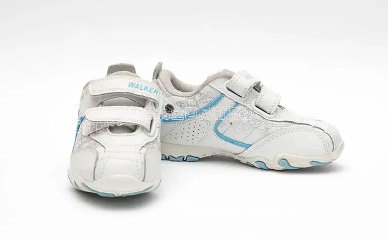 8868官网登录入口极氪智能科技**2024 年新款男童国风潮流鞋：舒适时尚
再升级**