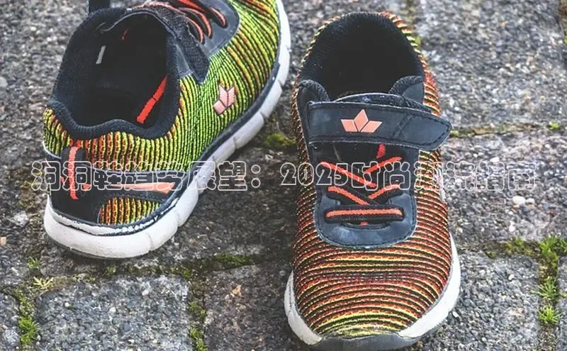 洞洞鞋趋势展望：2025时尚潮流指南